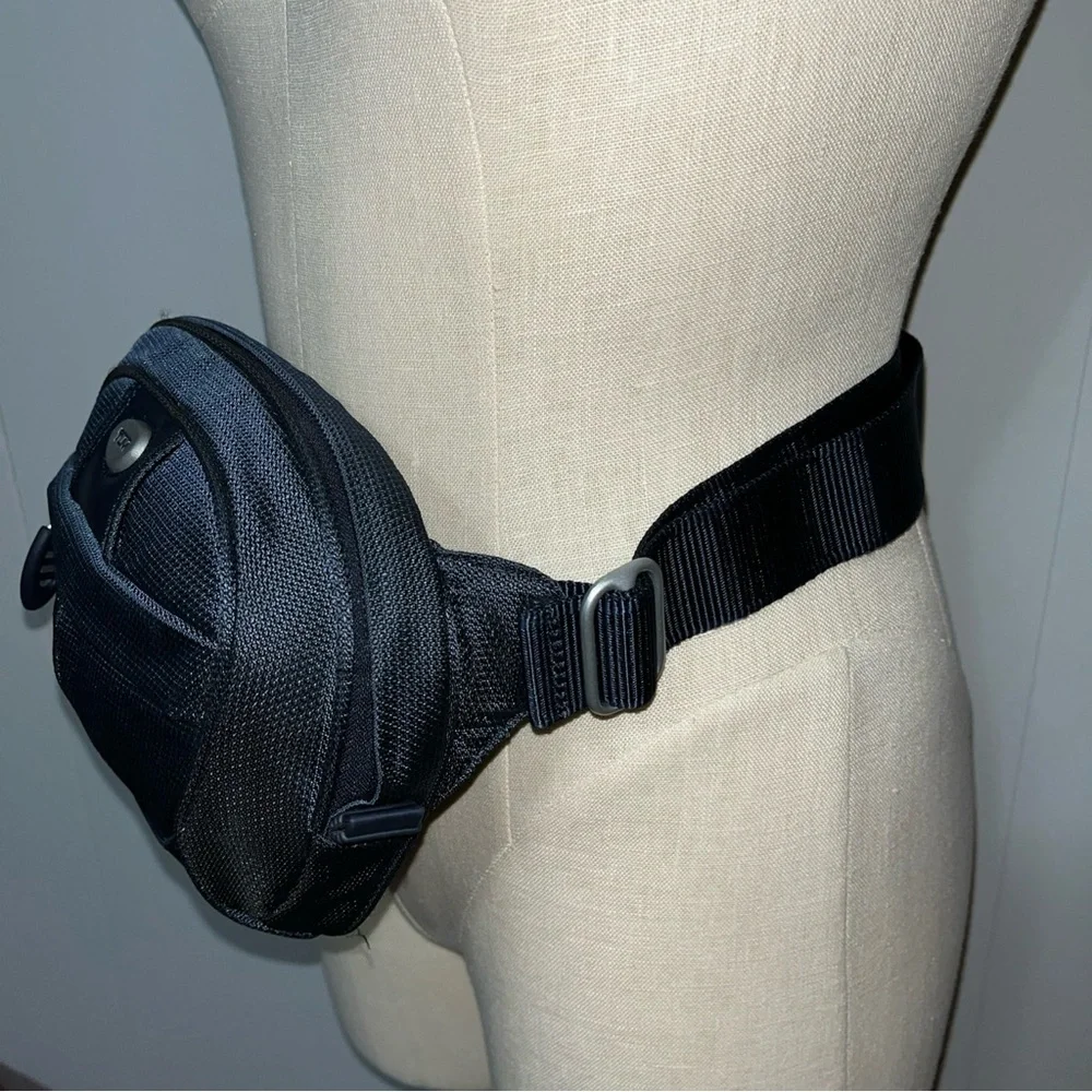 TUMI Men's Waist Bag
